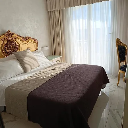 Paradise Hotel